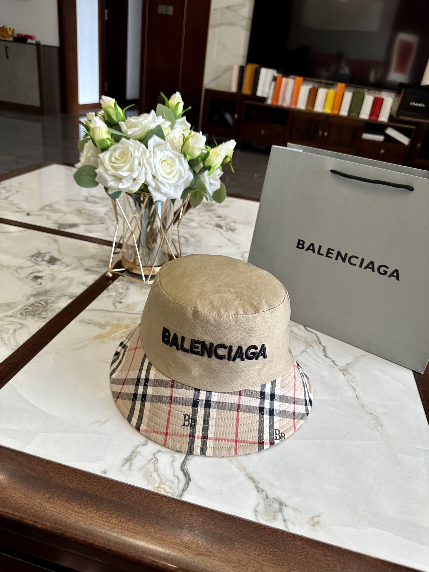 balenciaga  hat model 12